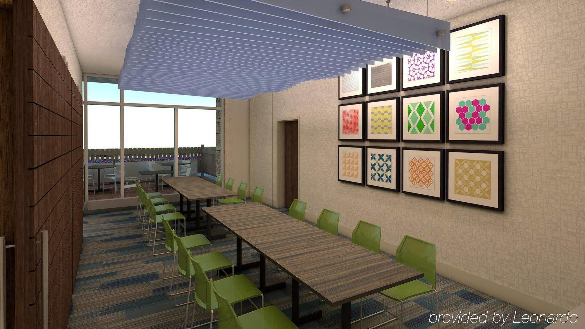 Express & By Ihg 3* Madison